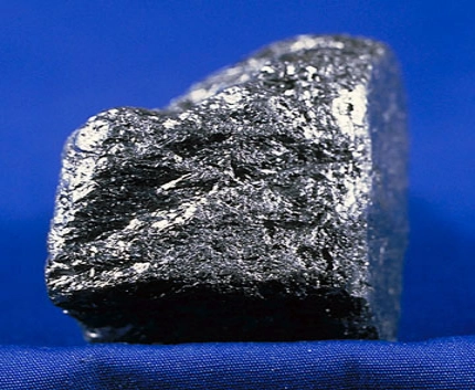 graphite-mineral-specimen-for-conductive-coating-guide